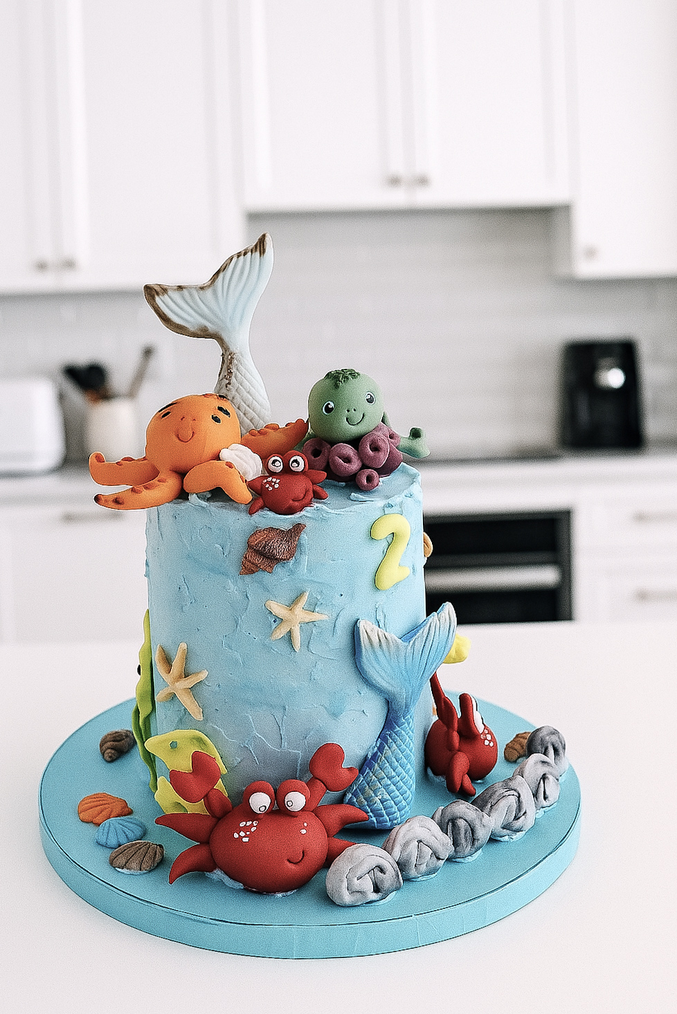 Fun and colourful kids birthday cake – children's celebration cake Tenerife